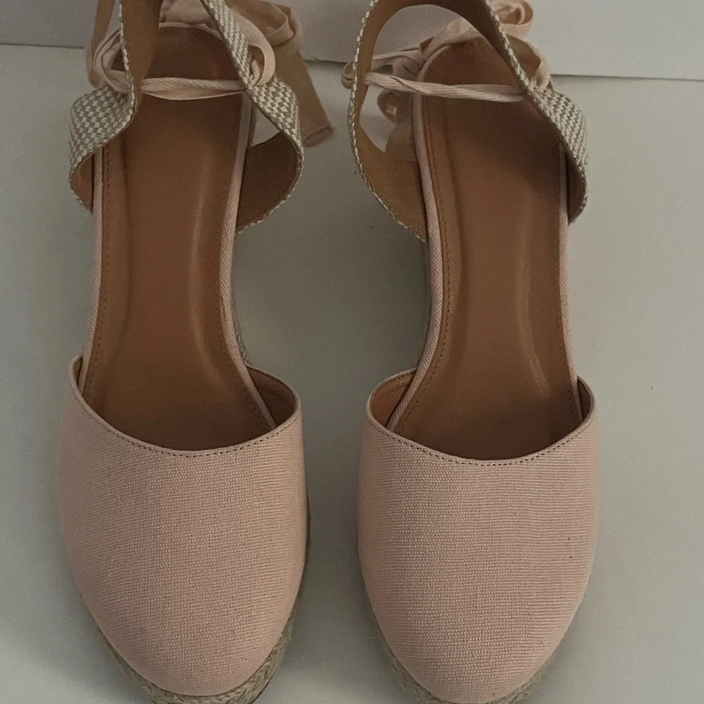 Linen Espadrille Wedge sandals - Picture 2 of 5